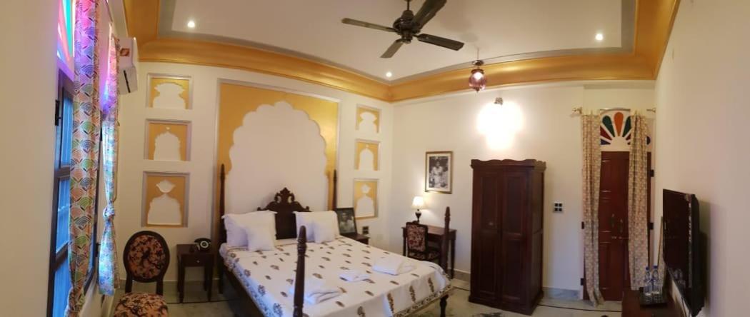 Raj Rajeshwari Haveli Hotel Jaipur Room photo