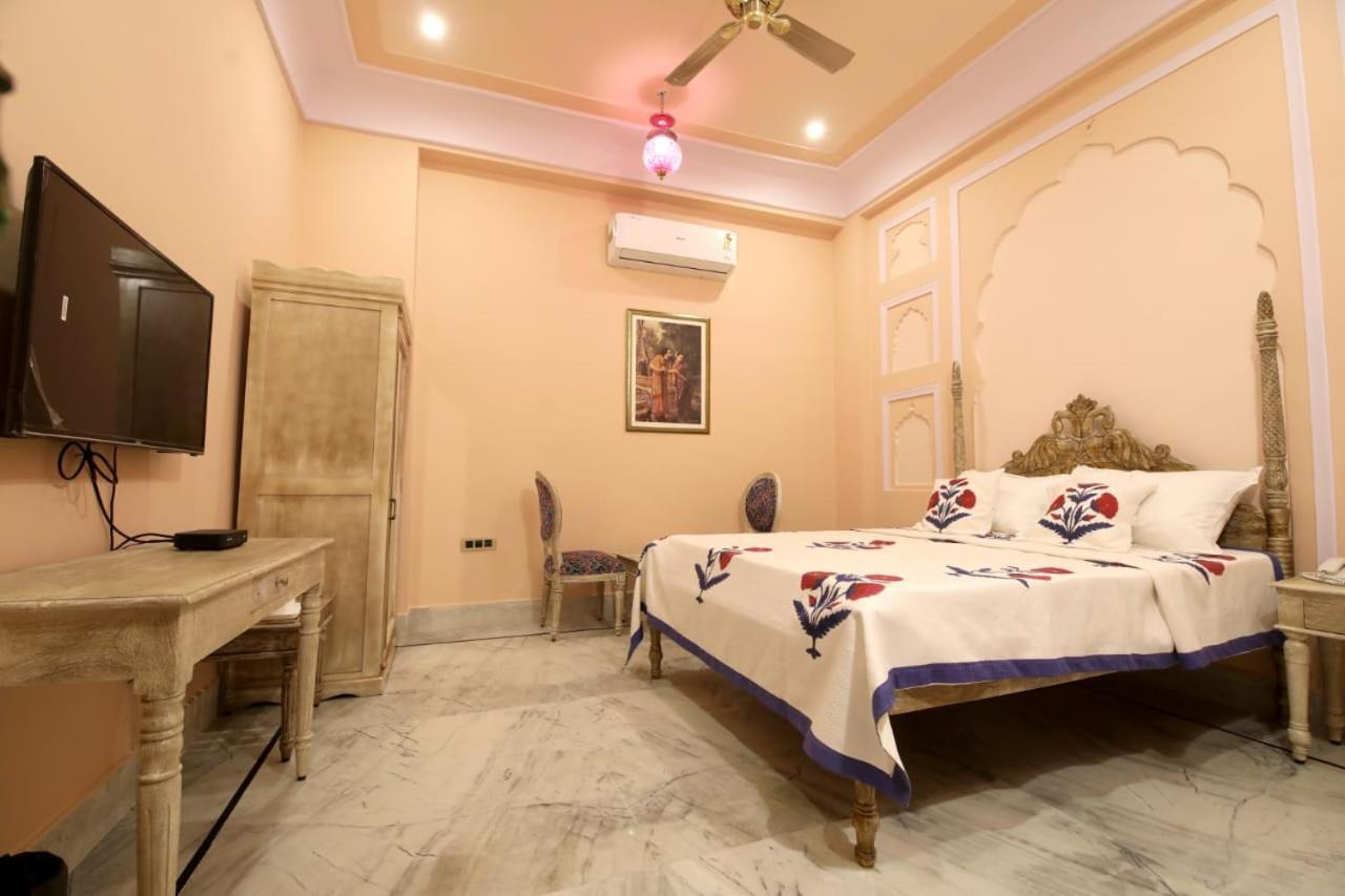 Raj Rajeshwari Haveli Hotel Jaipur Room photo